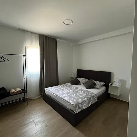 Apartment Landing *